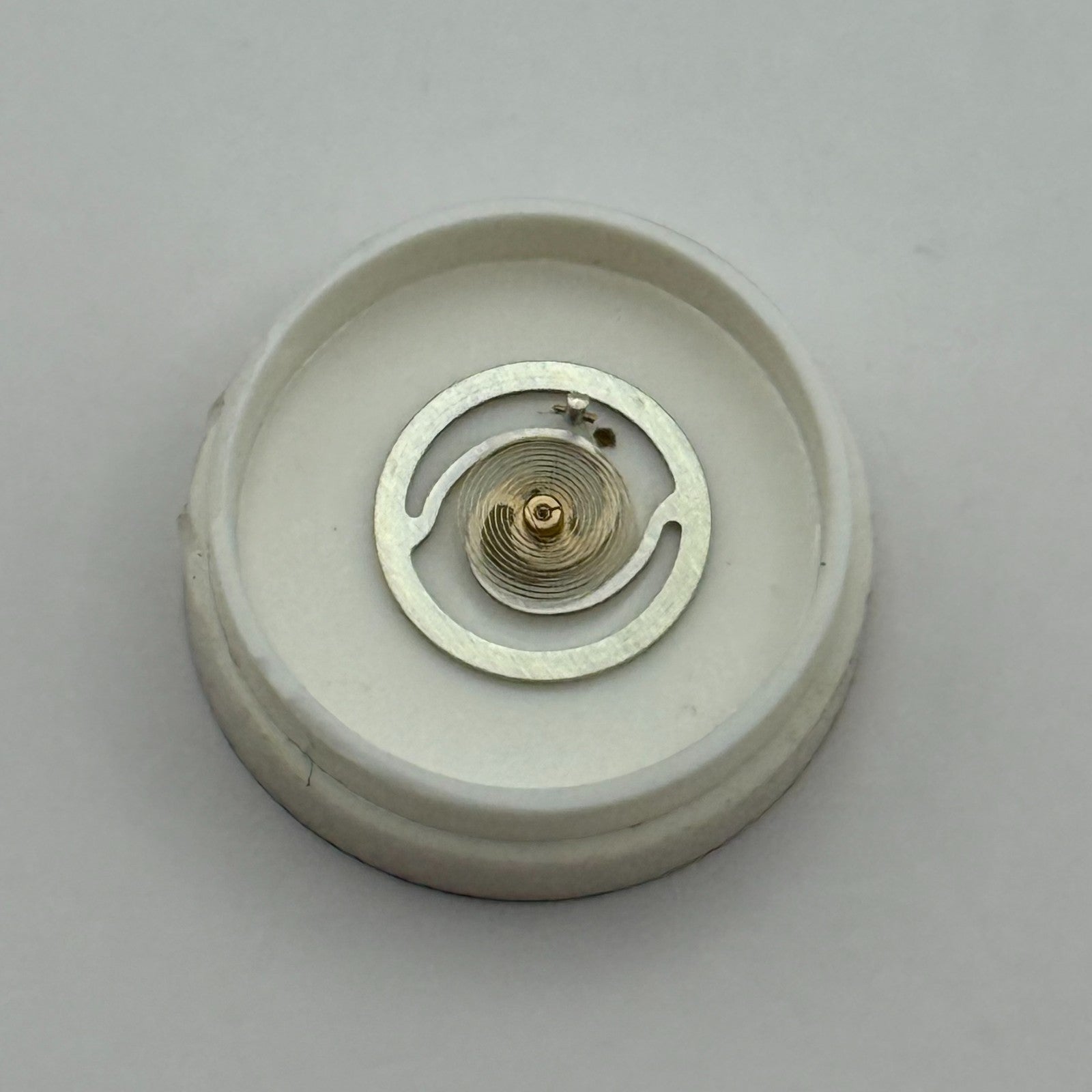 Balance Wheel Complete And Spring 10½’’’ 1367 Watch Movement Parts NOS