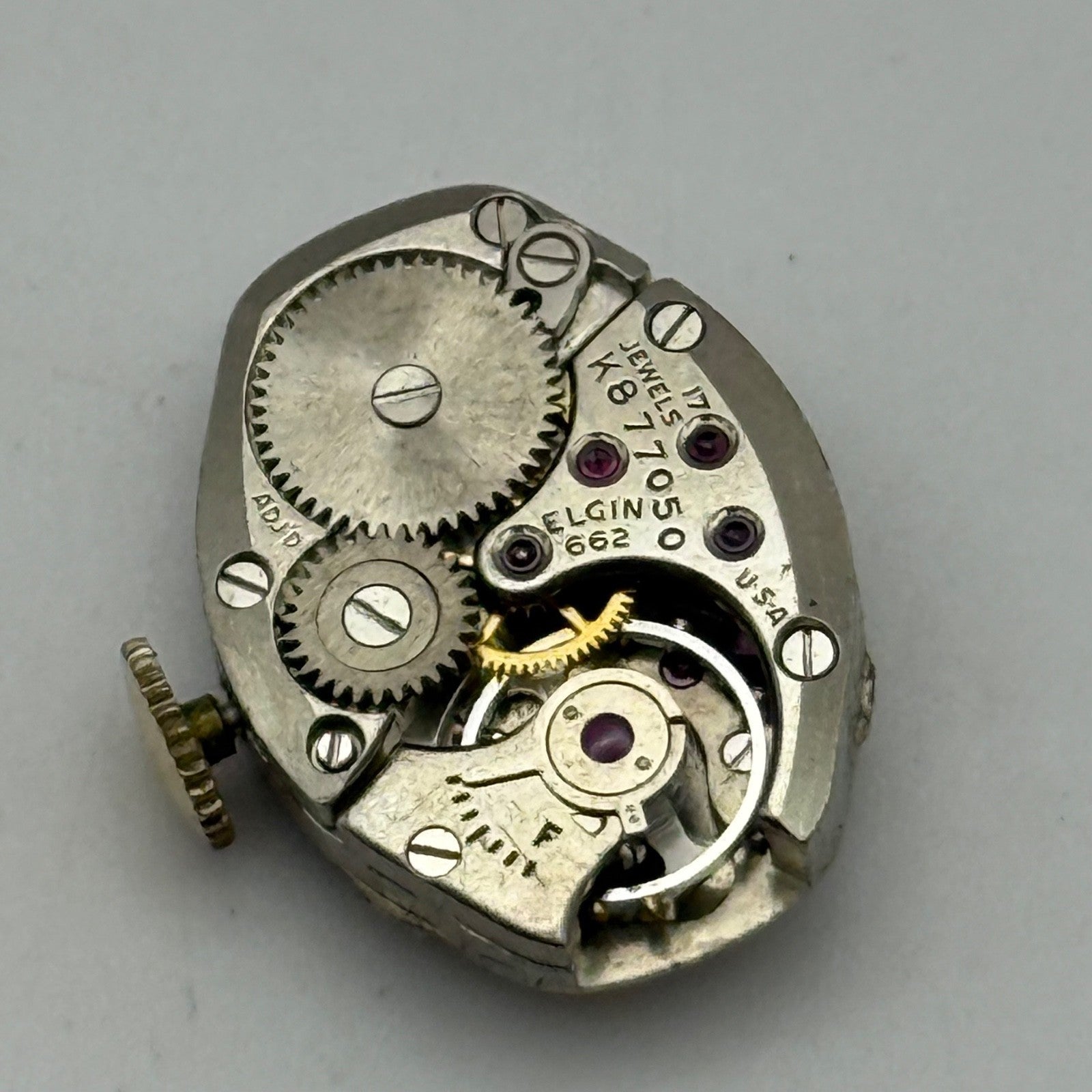 Elgin 662 Watch Movement 17 Jewels USA Vintage American Parts Repair 14.3mm