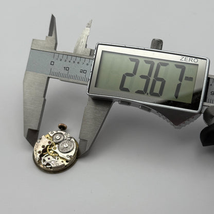 Majex Pierce 103 Watch Movement Running Manual Wind Vintage Parts Repair 23.6mm