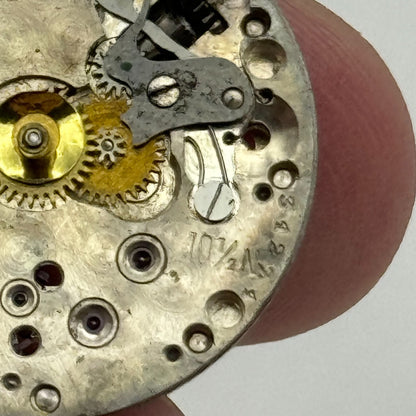 23.6mm Buren A Grand Prix 10 1/2N Manual Wind Swiss Watch Movement PARTS SPARES