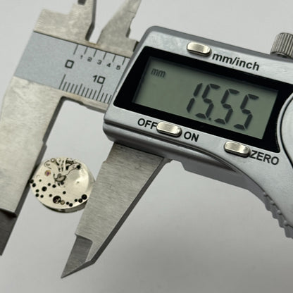 13mm Ladies FEF 6632 Swiss Manual Wind Watch Movement Vintage PARTS SPARES