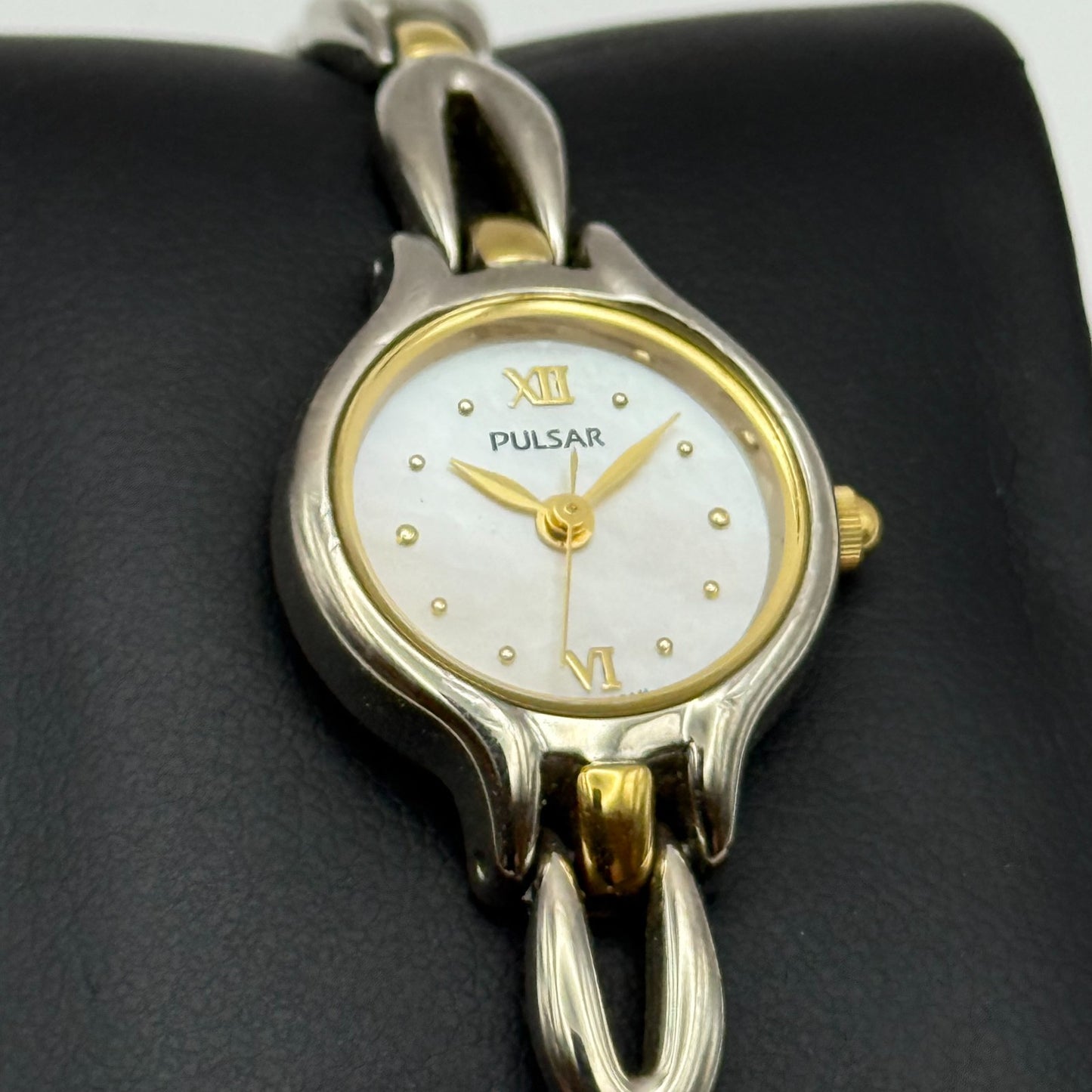 20mm Working Ladies Pulsar V401-X209 Two Tone Quartz Japan Watch 6.5 Inches