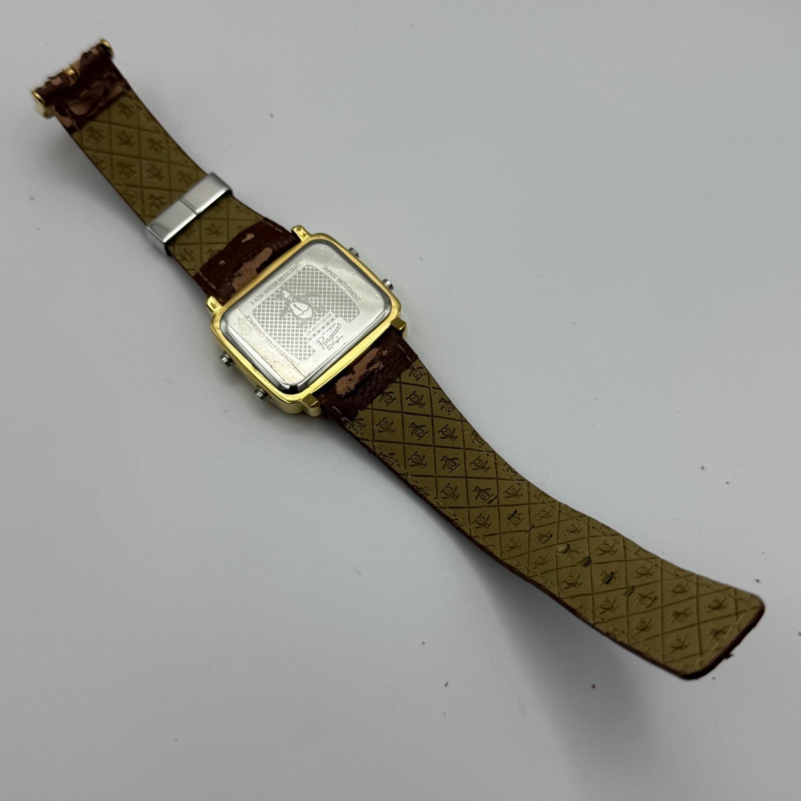 An Original Penguin Digital Quartz Watch Gold Tone Case Japan Working 41mm