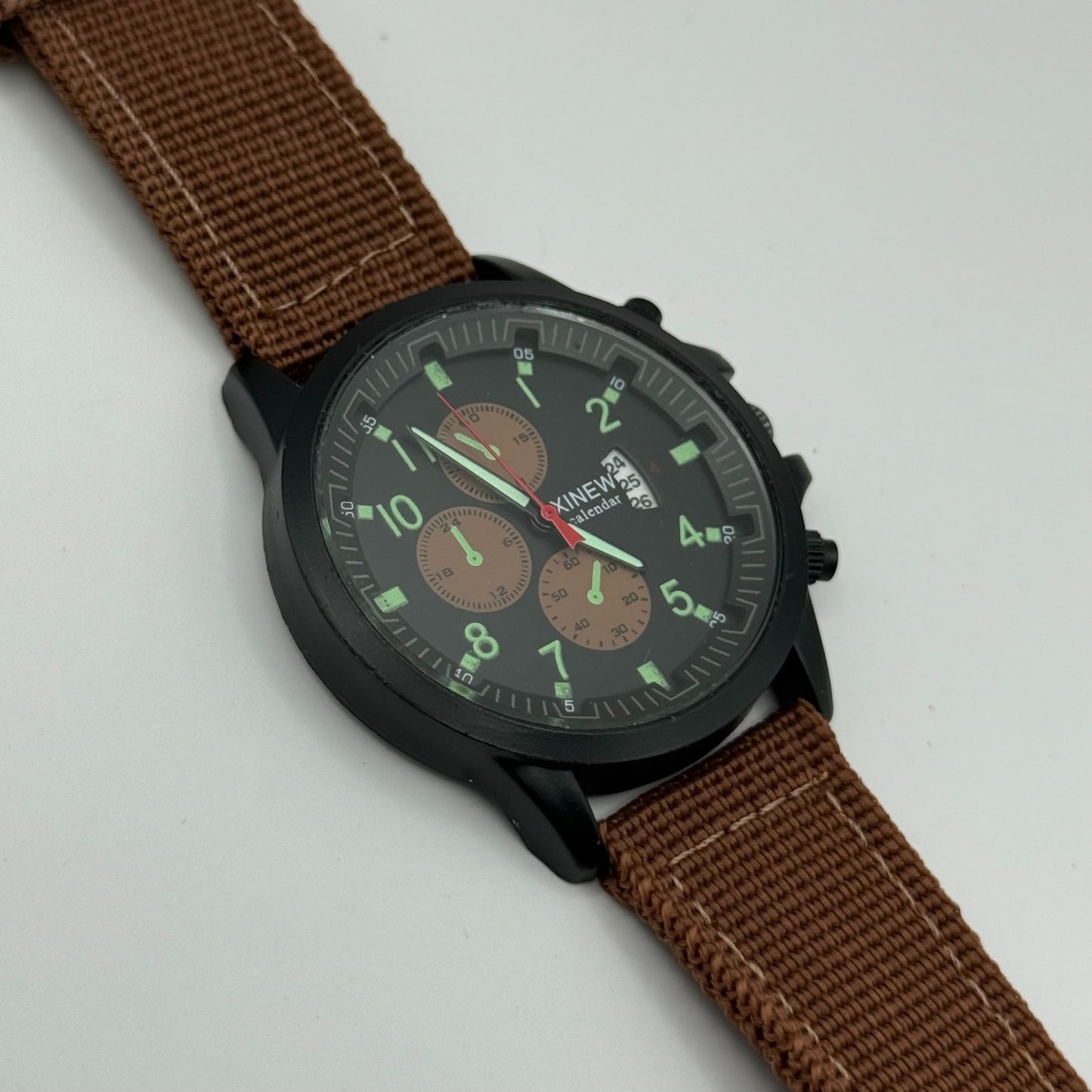 Xinew Men’s Quartz Chronograph Watch Calendar Dial Brown Strap Working 43mm