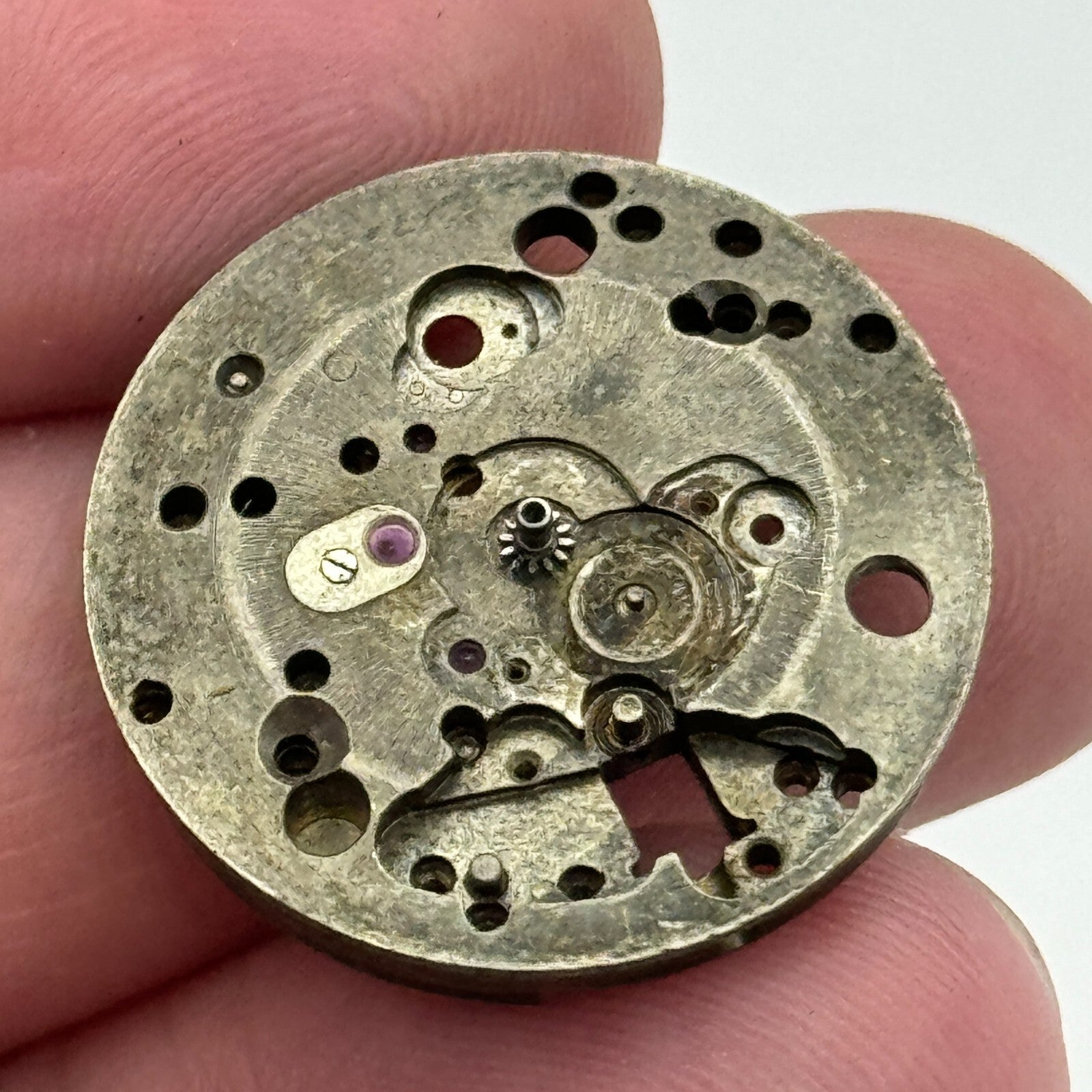 23.6mm Lavina Cal 150 Partial Manual Wind Watch Movement Swiss Vintage PARTS