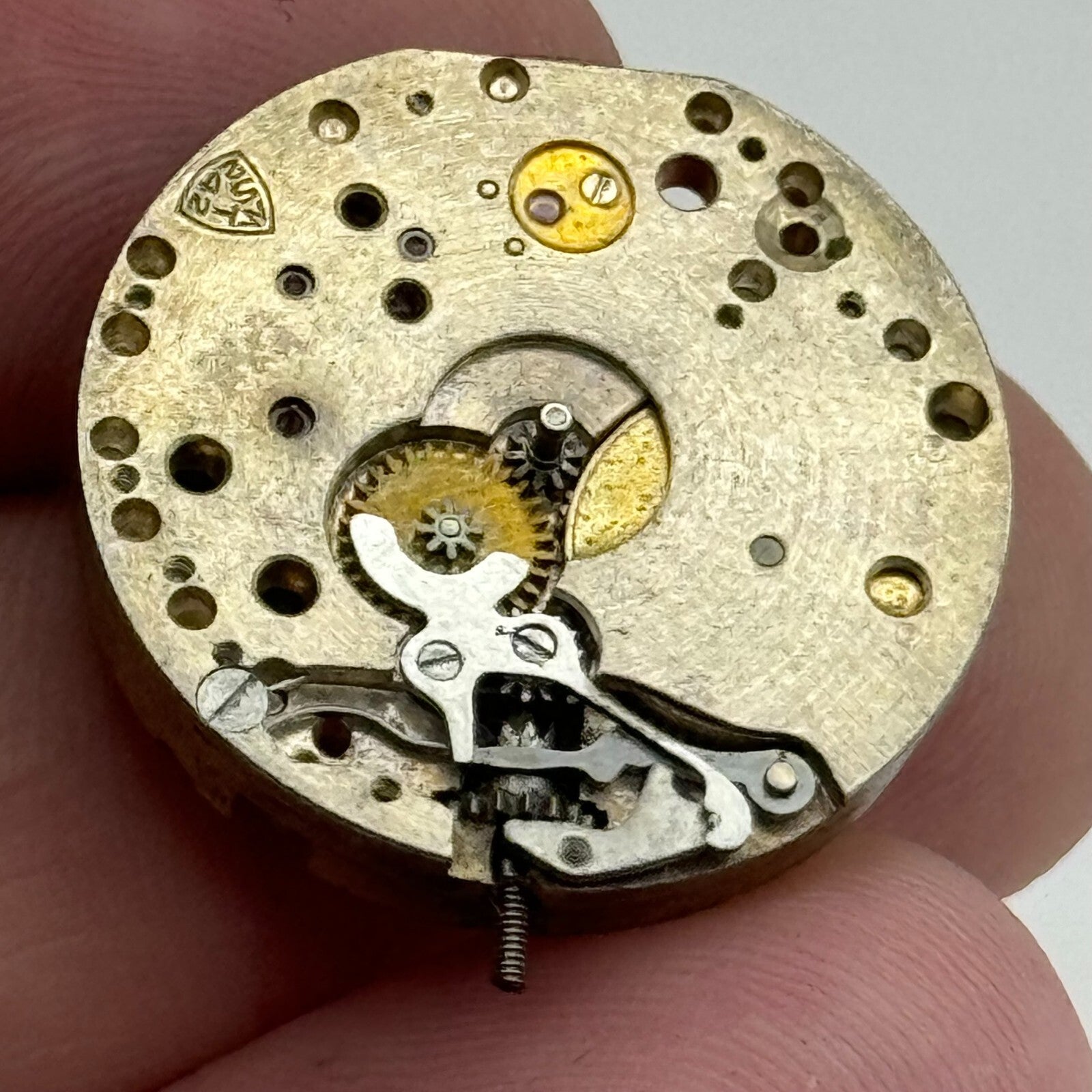 23.6mm Roamer MST 242 Manual Wind 15 Jewels Swiss Watch Movement PARTS SPARES