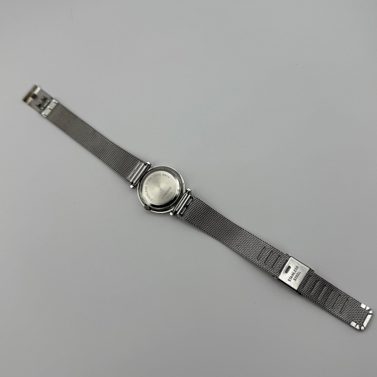 Enternity Ladies Quartz Watch Crystal Markers Silver Tone Mesh Band Working 25mm