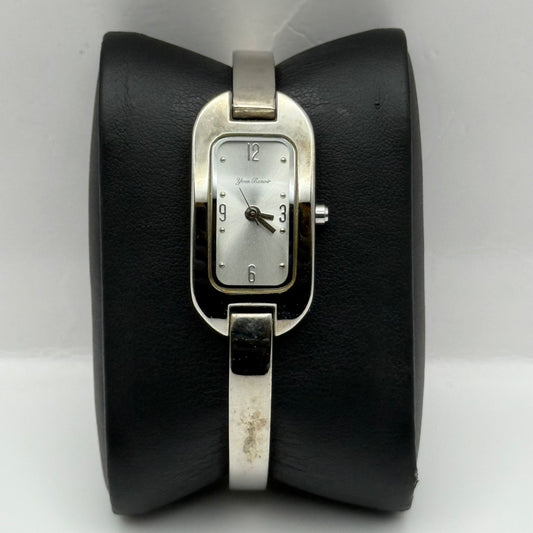 Working Yves Renoir Ladies Silver Tone 17mm Quartz Watch 5.75 Inches New Battery