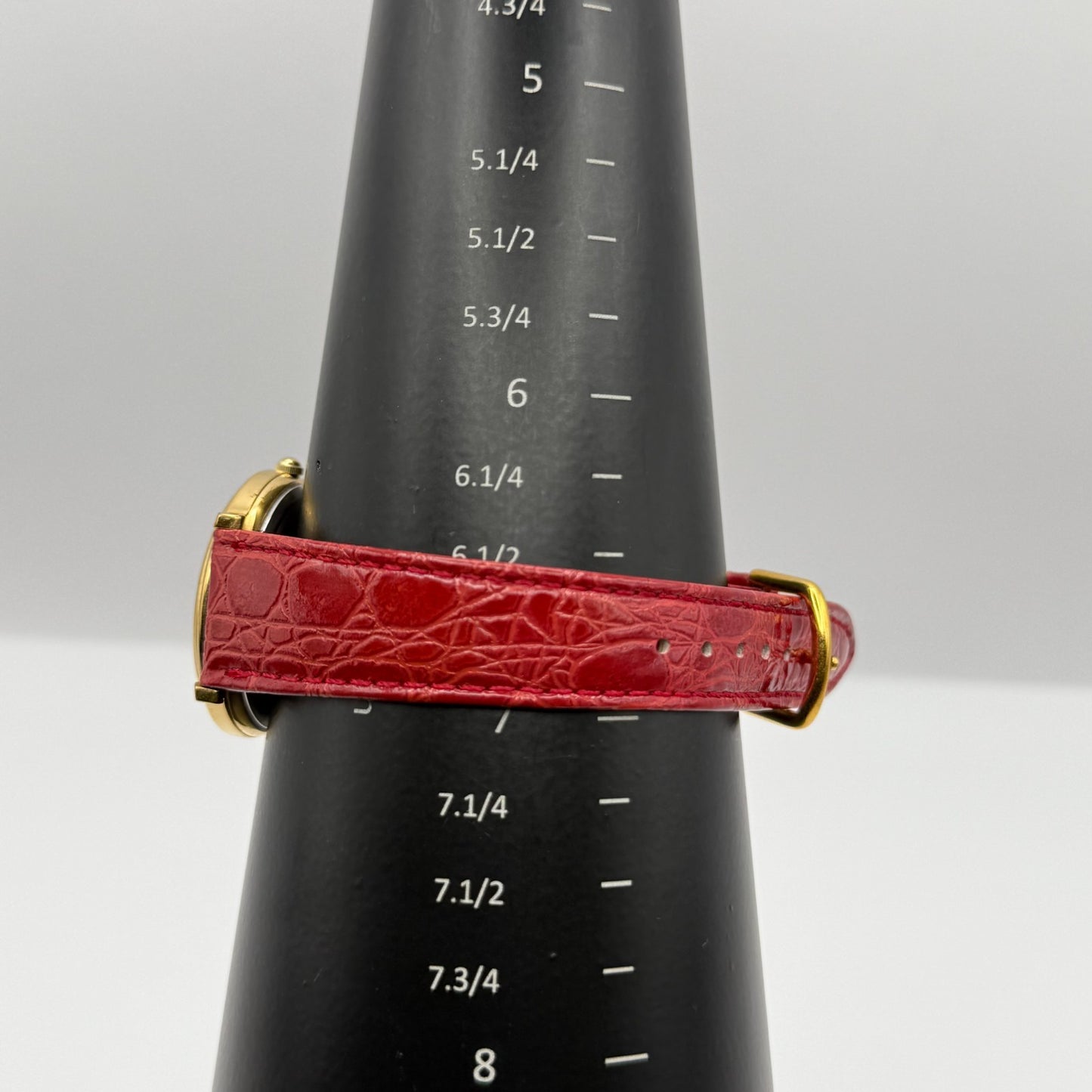 Aviatime Ladies Quartz Watch White Date Dial Red Leather Strap Working 33mm