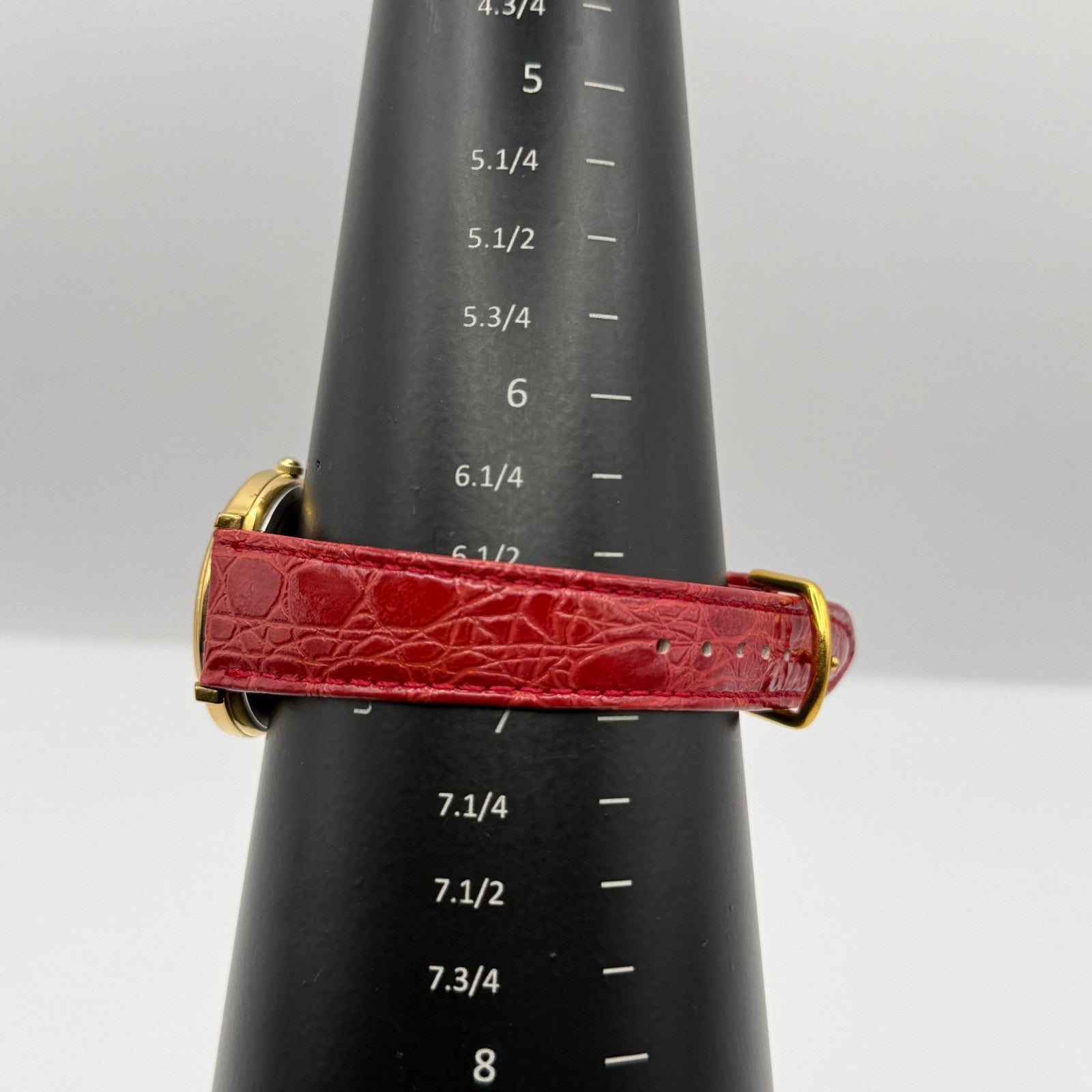 Aviatime Ladies Quartz Watch White Date Dial Red Leather Strap Working 33mm