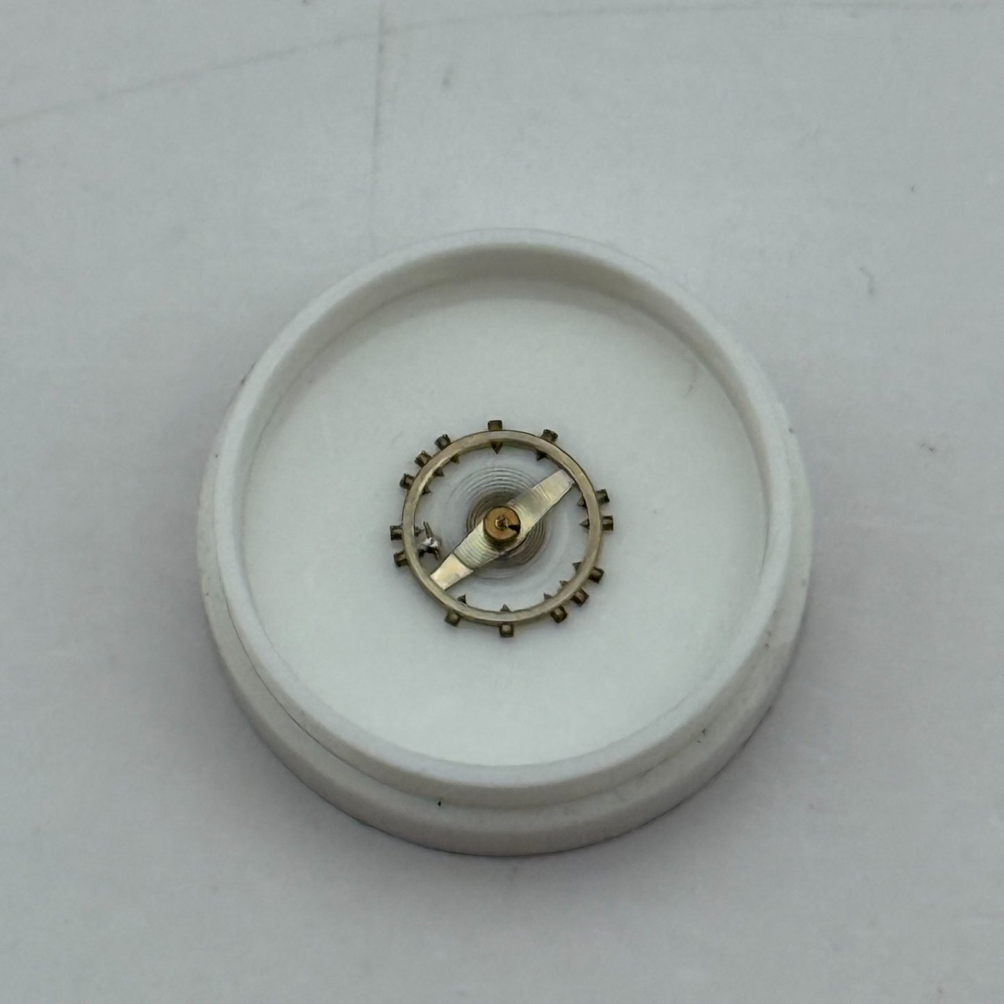 Peseux 140 290 Balance Complete Renata 277 Watch Movement Parts Vintage NOS