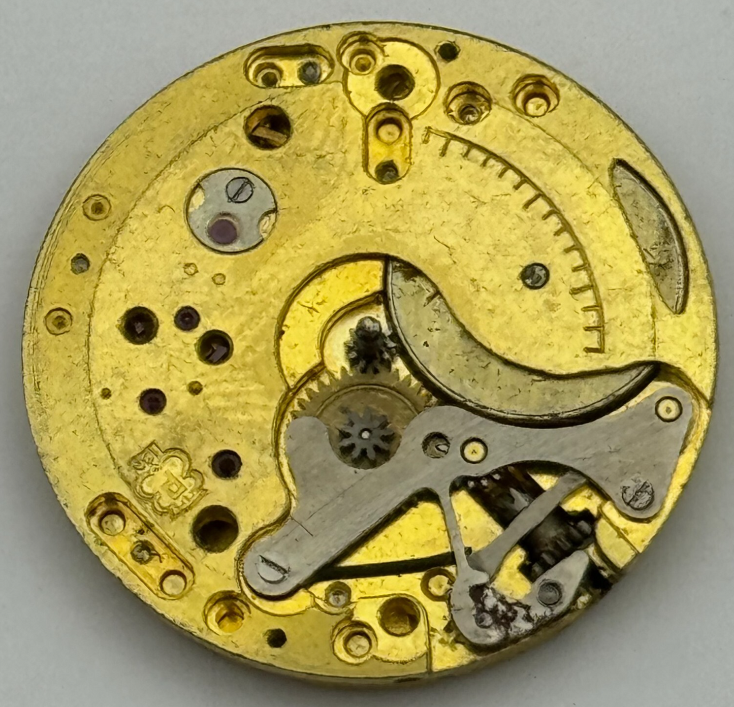 23.6mm Hefik 180 Manual Wind Swiss 15 Jewels Watch Movement Vintage PARTS SPARES