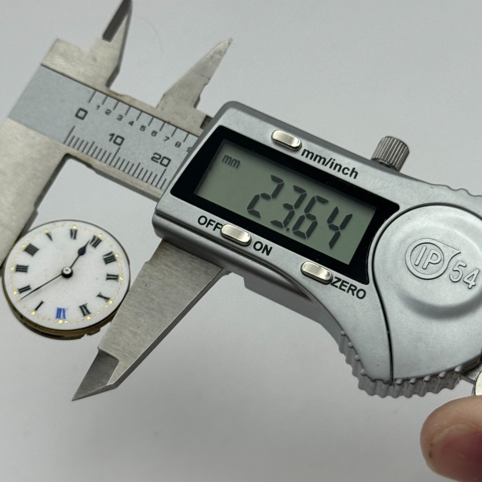 23.6mm Unidentified Balance Ok Trench Watch Movement Manual Wind Swiss PARTS