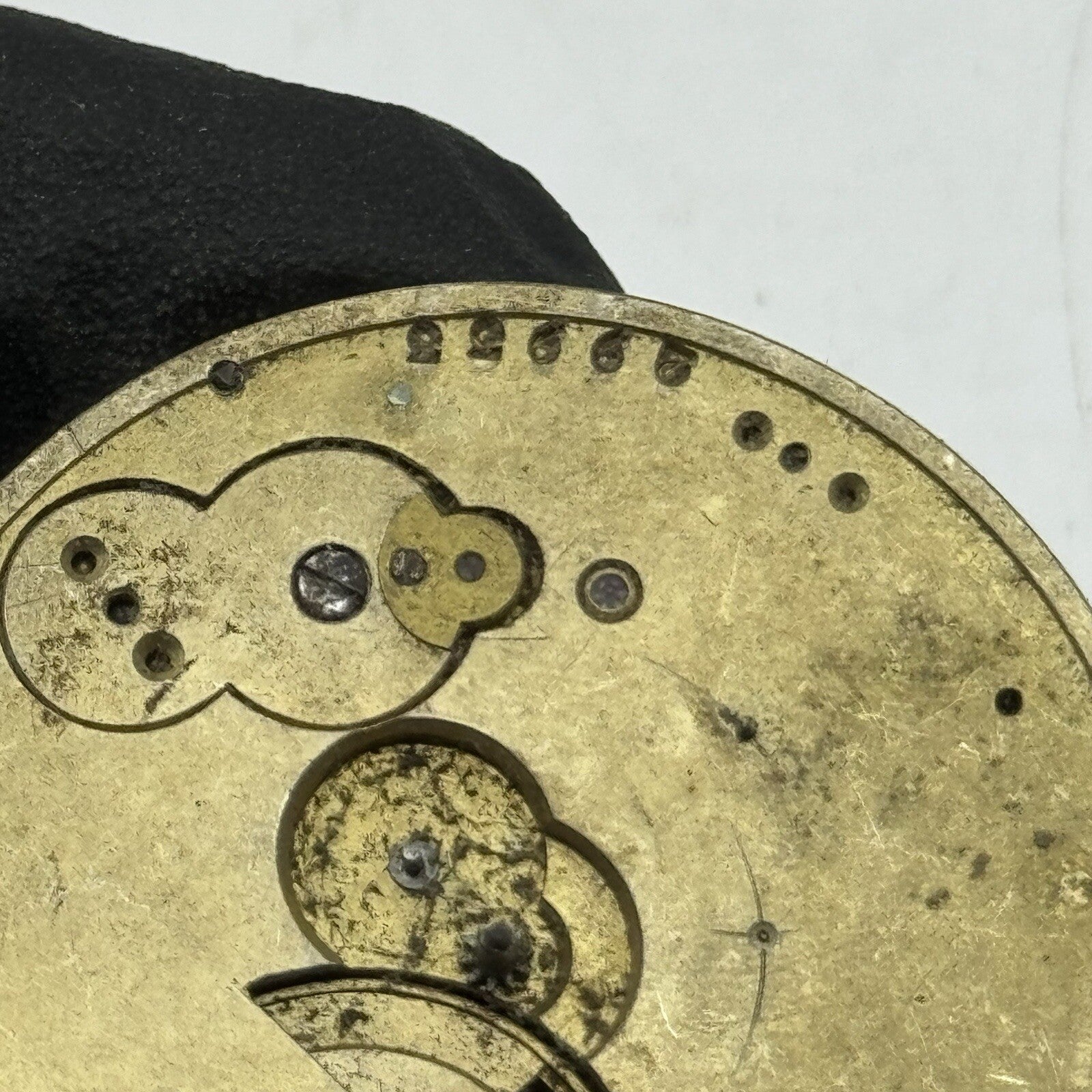 40.6mm H Nathan & Co Geneve Key Wound Antique Pocket Watch Movement FOR PARTS