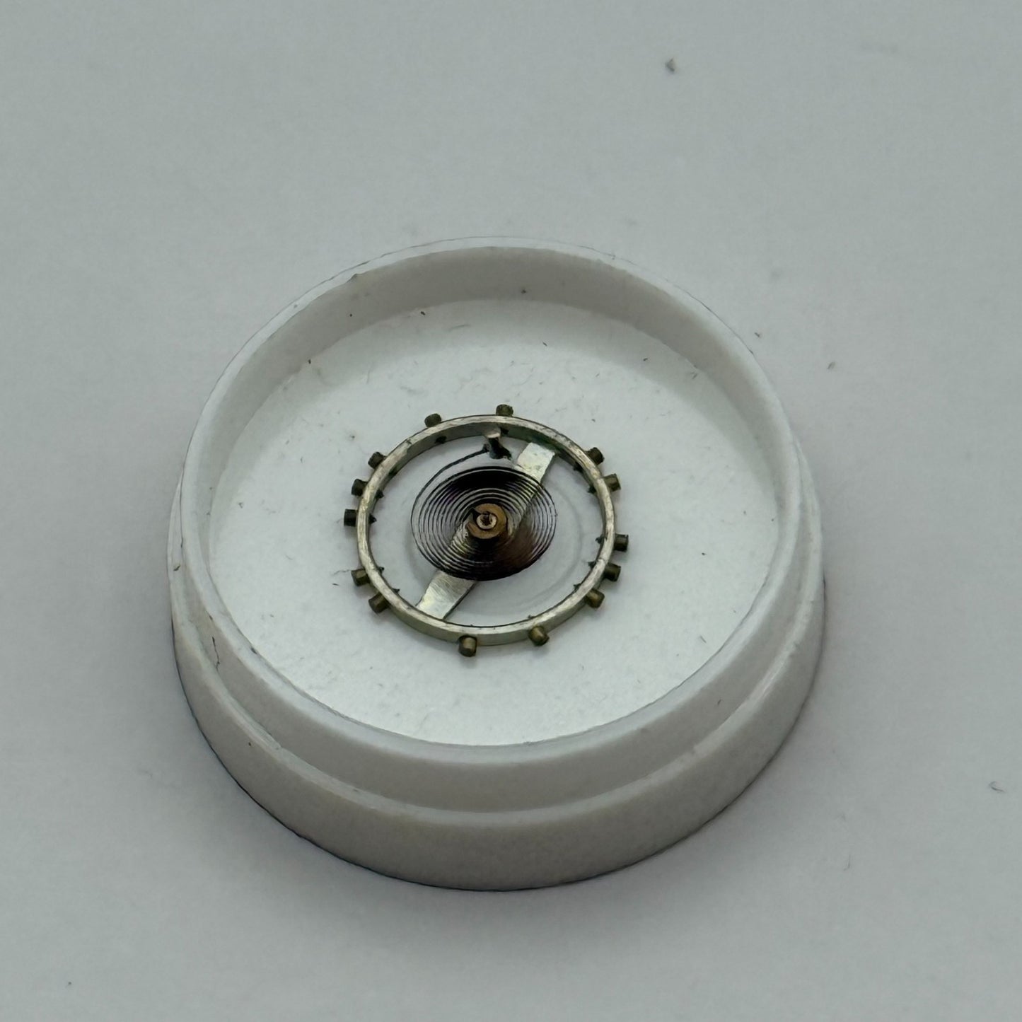 AV 41 Balance Wheel Complete And Spring 5 1/4’’’ Renata Watch Movement Parts NOS