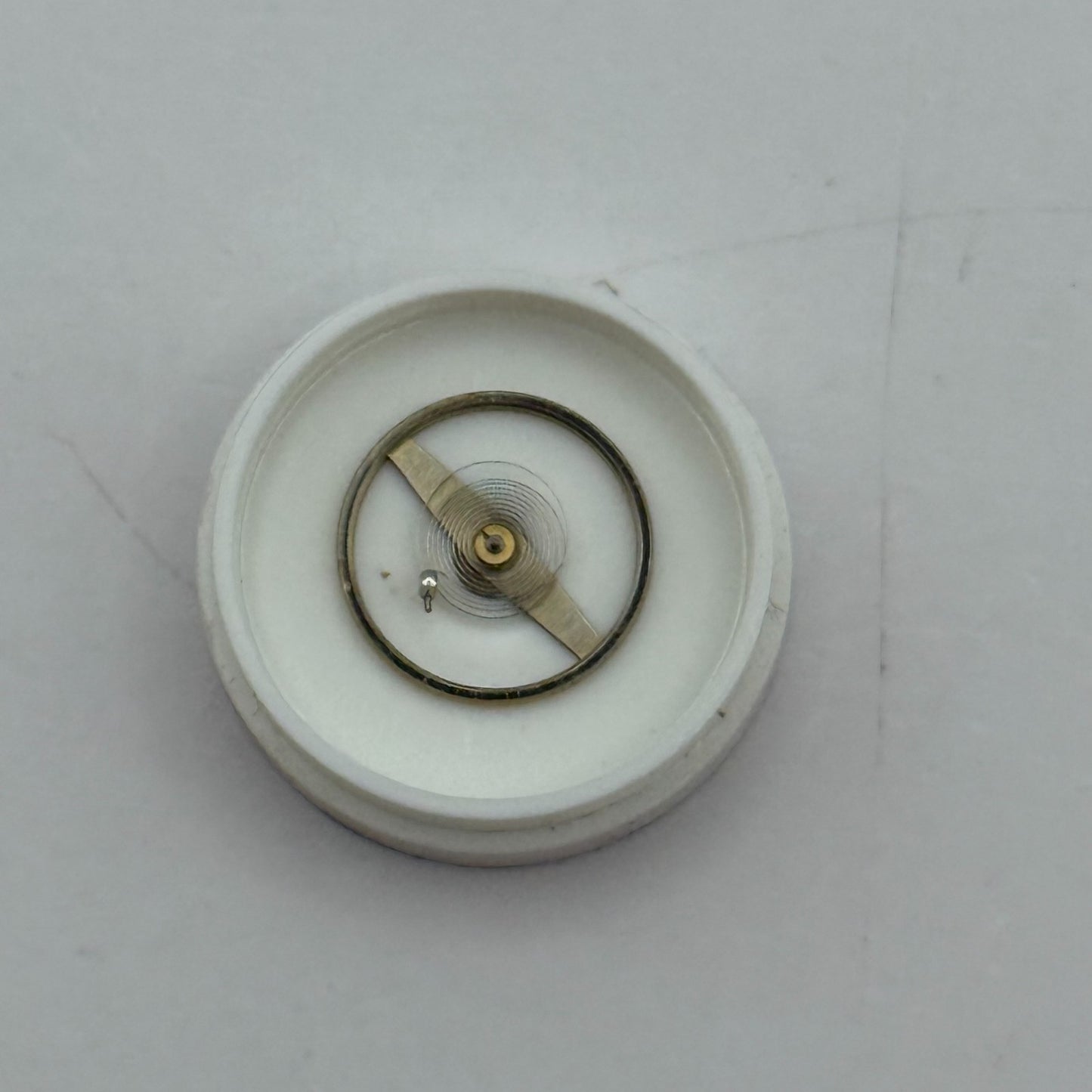 ST 1686 1786 Balance Wheel Complete And Spring 1115 M Watch Movement Parts