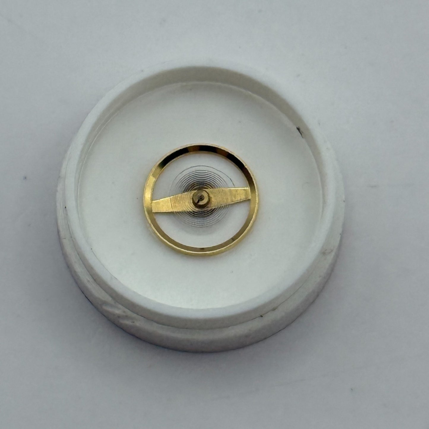 BFG 927 Balance Wheel Complete And Spring 6¾–8’’’ 1512 M Watch Movement Parts 