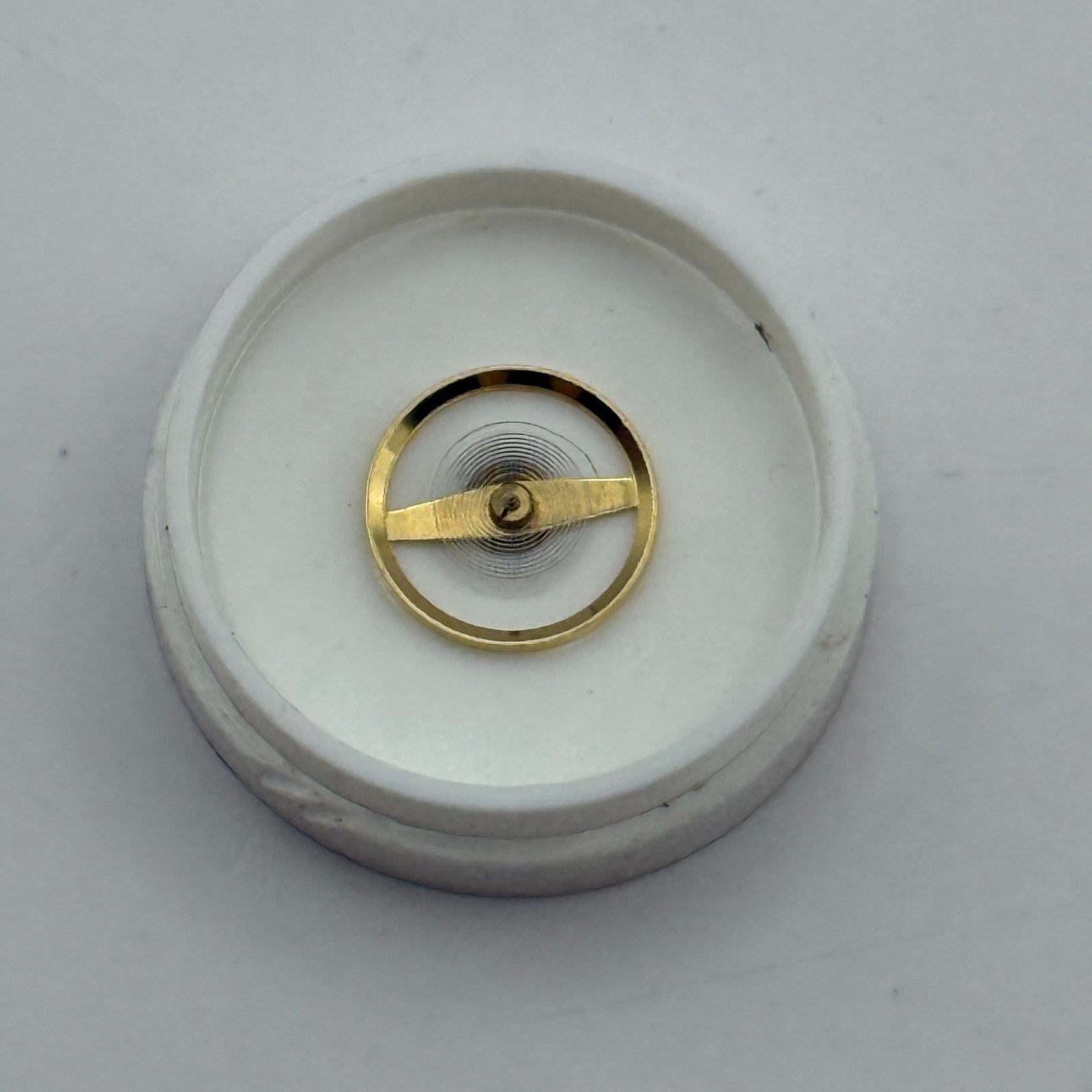 BFG 927 Balance Wheel Complete And Spring 6¾–8’’’ 1512 M Watch Movement Parts 