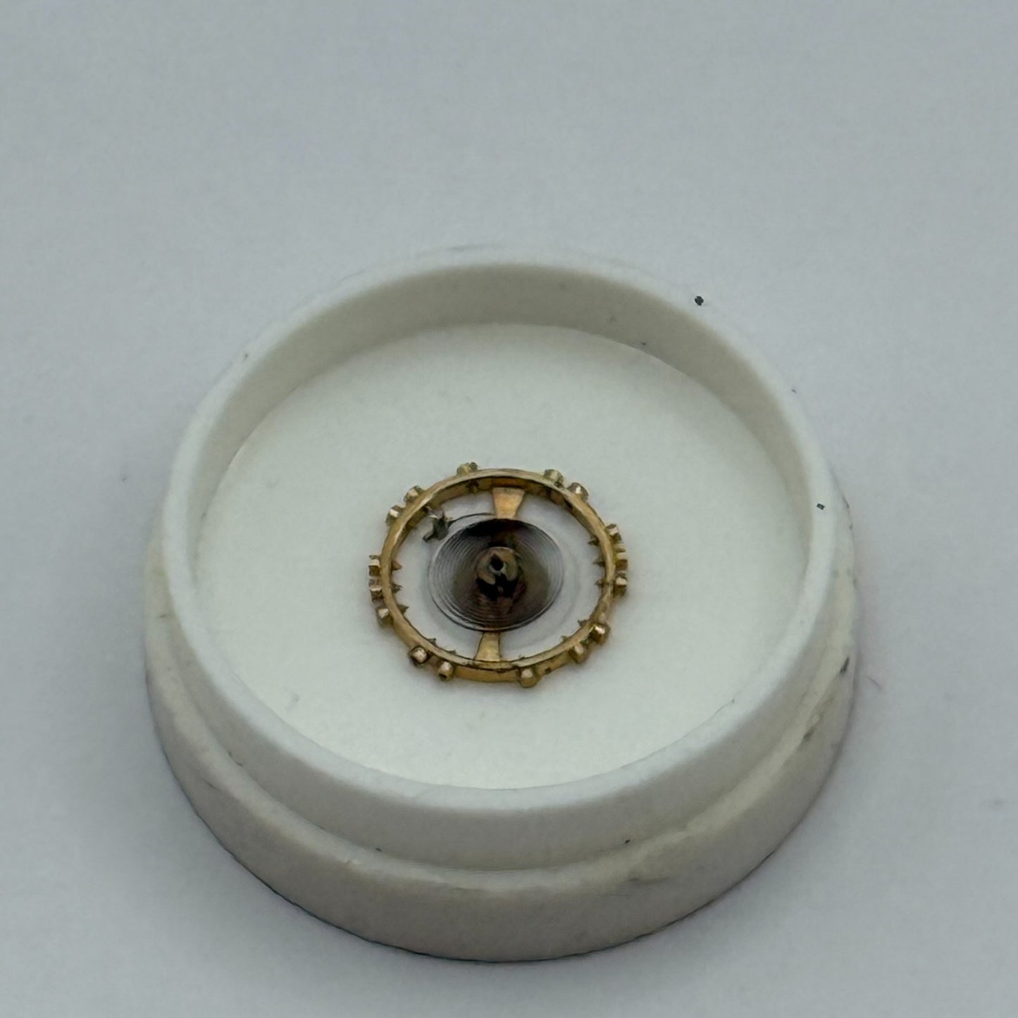 AS 976 1012 Balance Wheel Complete And Spring 29 M Watch Movement Parts NOS 