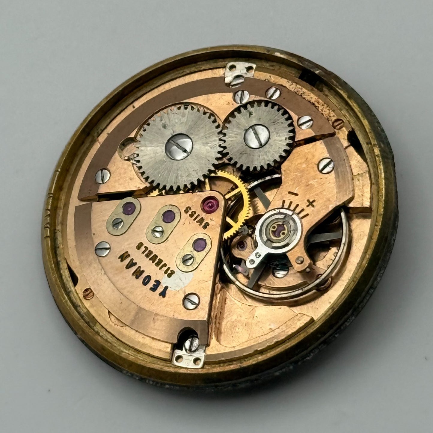 ETA 2409 Date Watch Movement Yeoman Lever Manual Wind Vintage Parts 29.7mm