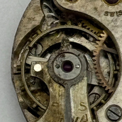 23.6mm Possibly Movado 15 Jewels 4 Adjustments Manual Wind Swiss Watch Movement