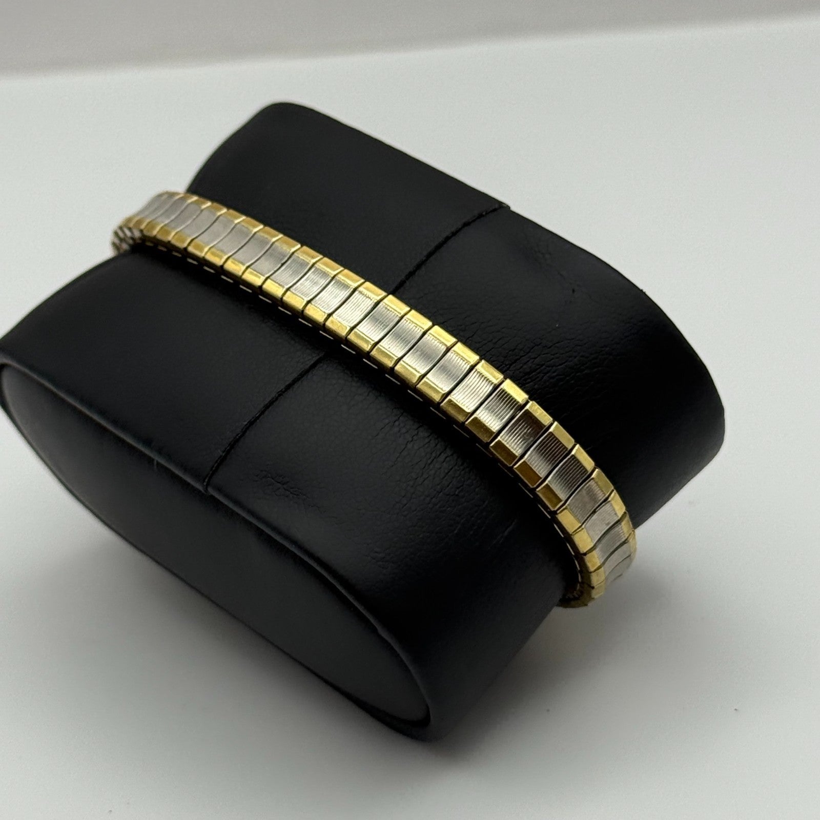 21mm Working Ladies Two Tone Philip Mercier S565S Quartz Watch Expandable Strap