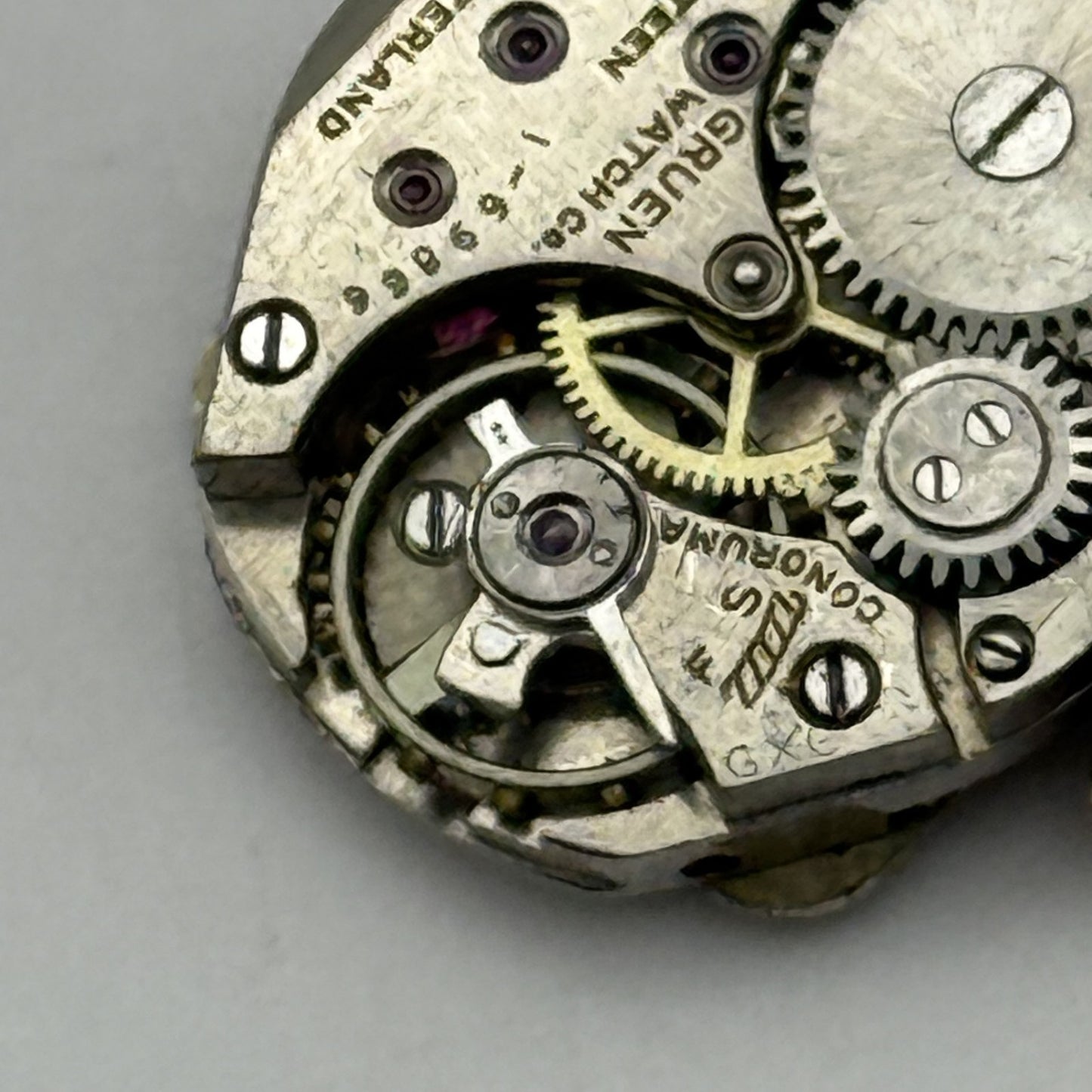 15.1mm Vintage Gruen 1-69866 Manual Wind Watch Movement PARTS REPAIR