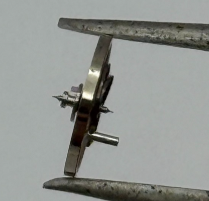 AS 1677 Balance Wheel Complete And Spring  5½’’’ 1417 M Watch Movement Parts