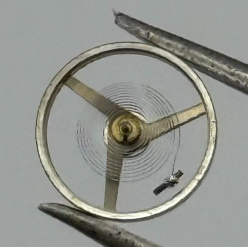 AS 1677 Balance Wheel Complete And Spring 5 1/2''' 1417 M Watch Movement Parts 
