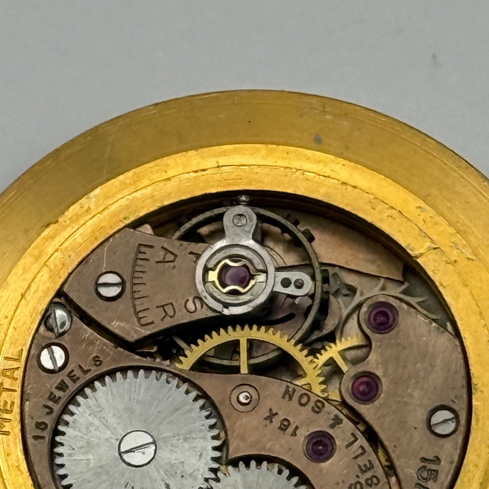 Buser 15A Thomas Russell & Son Watch Movement Running Manual Wind Parts 29.8mm