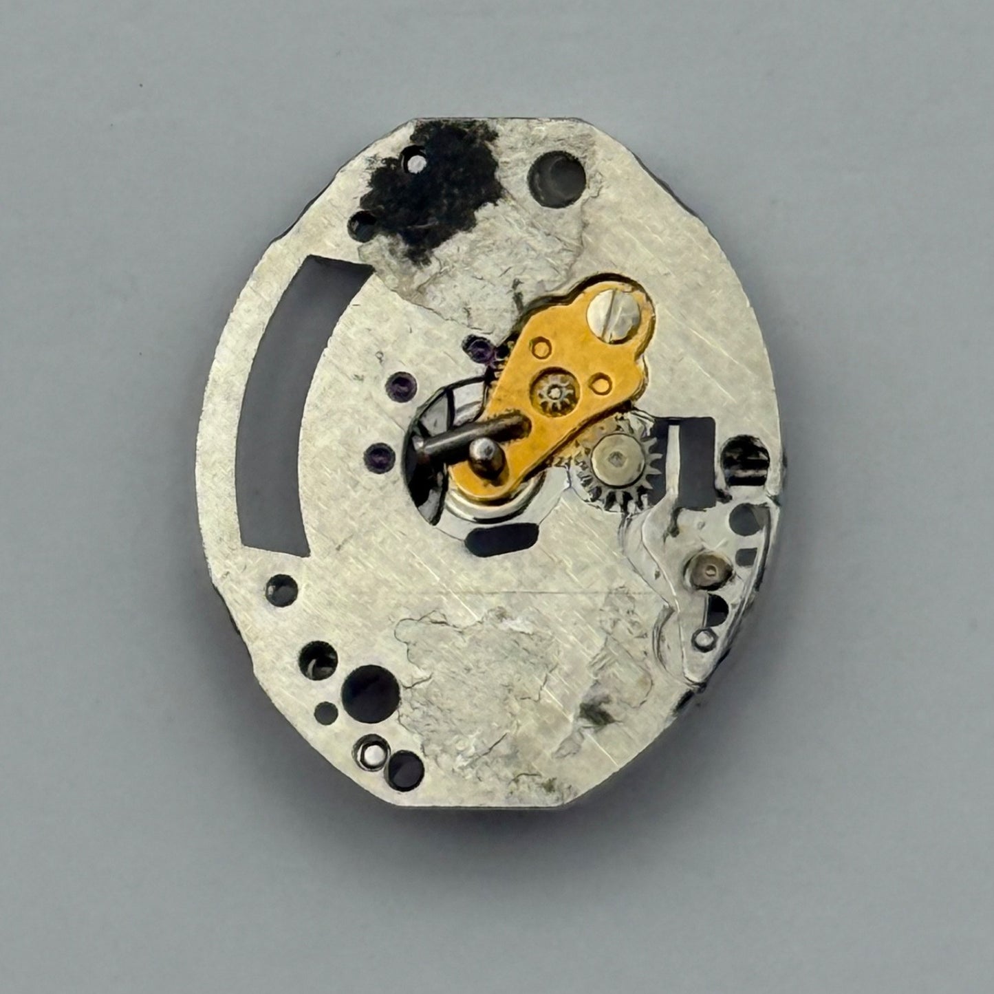 ETA 978.001 Quartz Watch Movement Incomplete Swiss Ladies Vintage Parts Repair