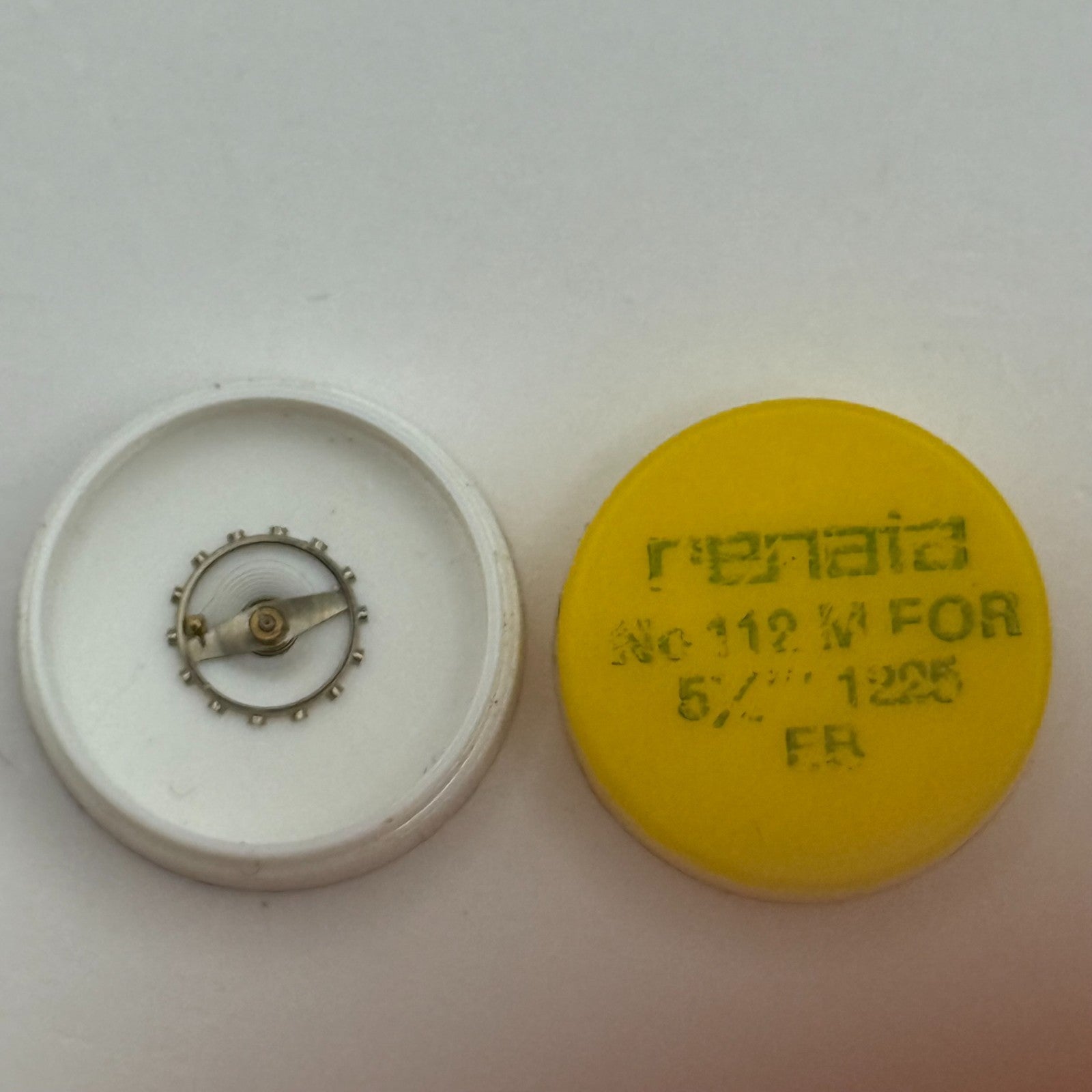 EB 1225 Balance Wheel Complete And Spring 5¼’’’ 112 M Watch Movement Parts NOS