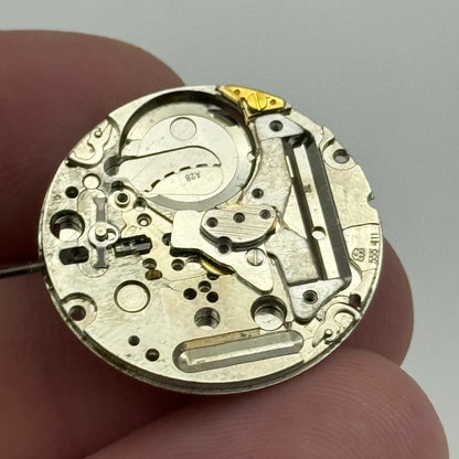 23.8mm ETA 555.411 Swiss 5 Jewels Quartz Partial Watch Movement Vintage PARTS L