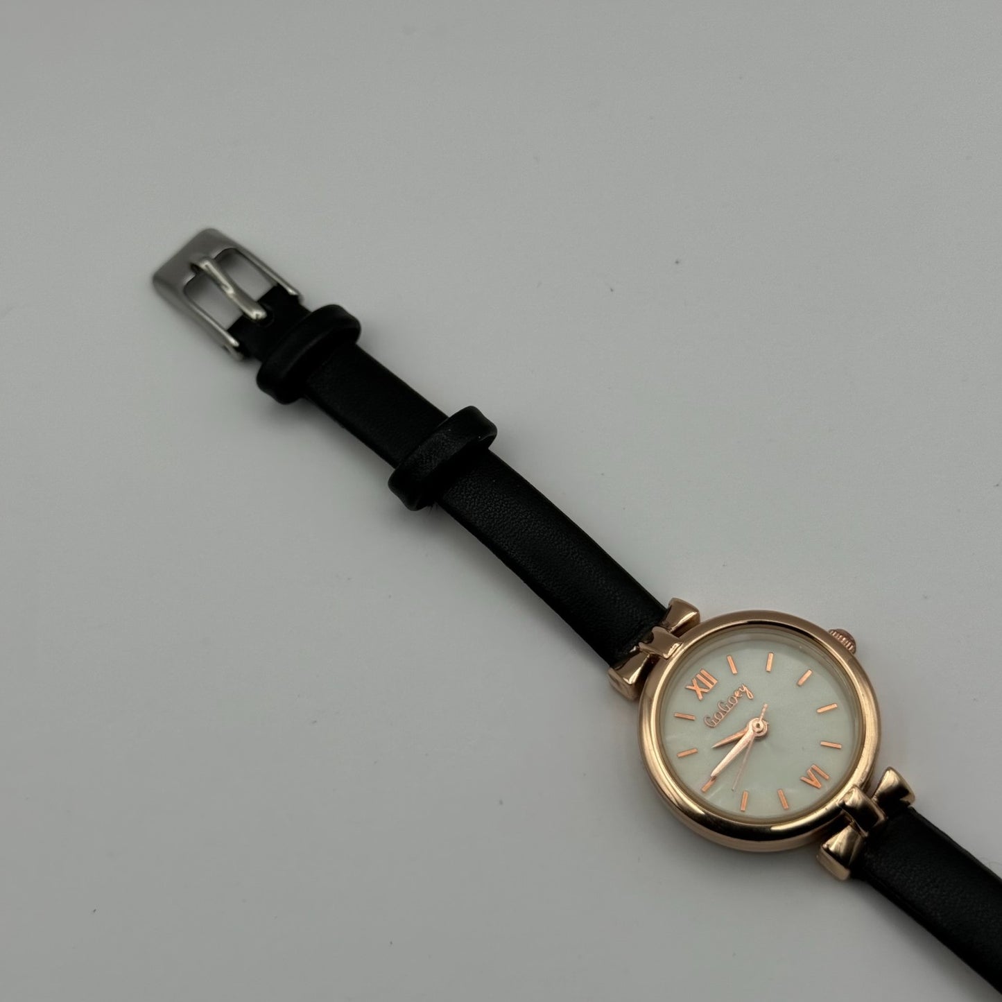 GoGoey Ladies Quartz Watch Mother of Pearl Dial Black Strap Working 24mm