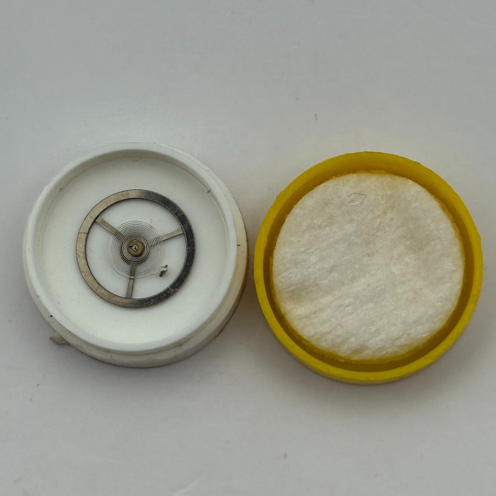 EB 8021 Balance Wheel Complete And Spring 10 1/2''' 1253 Watch Movement Parts 