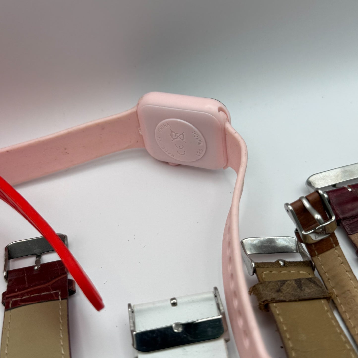 Bundle Of 15 Quartz Watches Job Lot Modern / Vintage Untested Parts / Repair