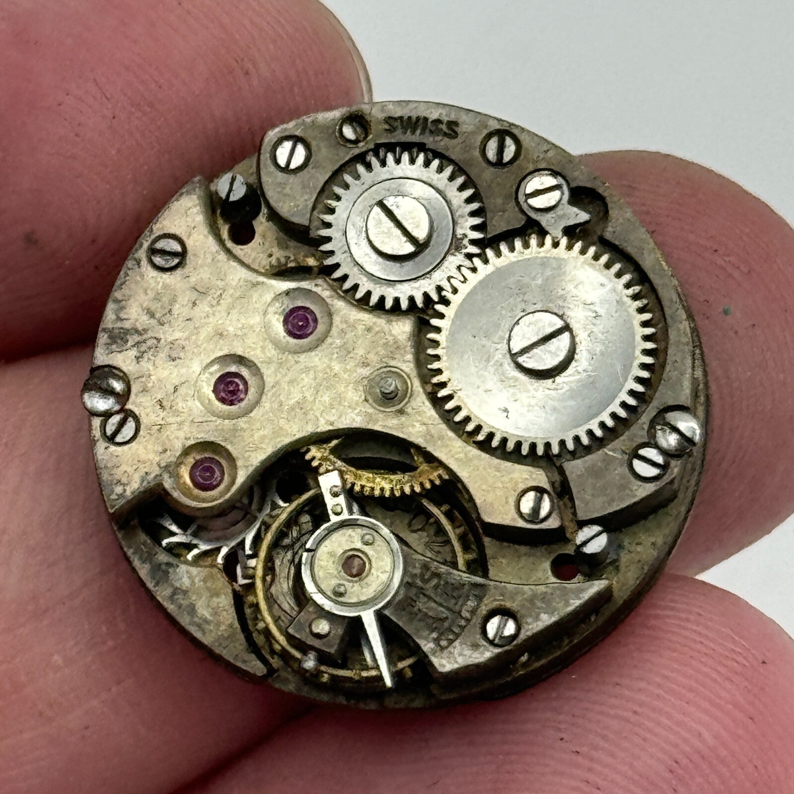 23.6mm Unidentified Cal 8028 Manual Wind Watch Movement Swiss Vintage PARTS