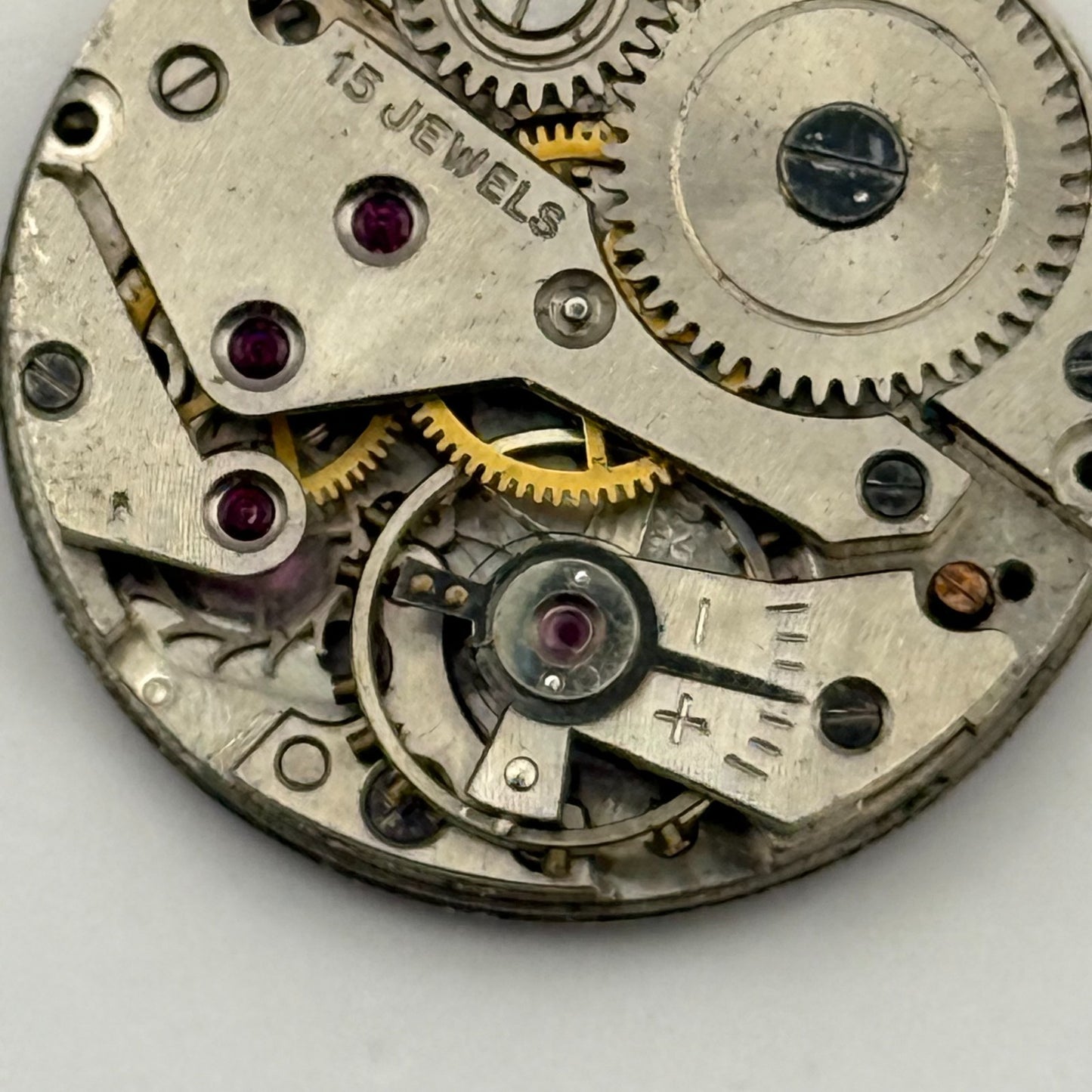 AS 984 Watch Movement Avia Manual Wind Vintage Swiss 15 Jewels Parts 23.4mm