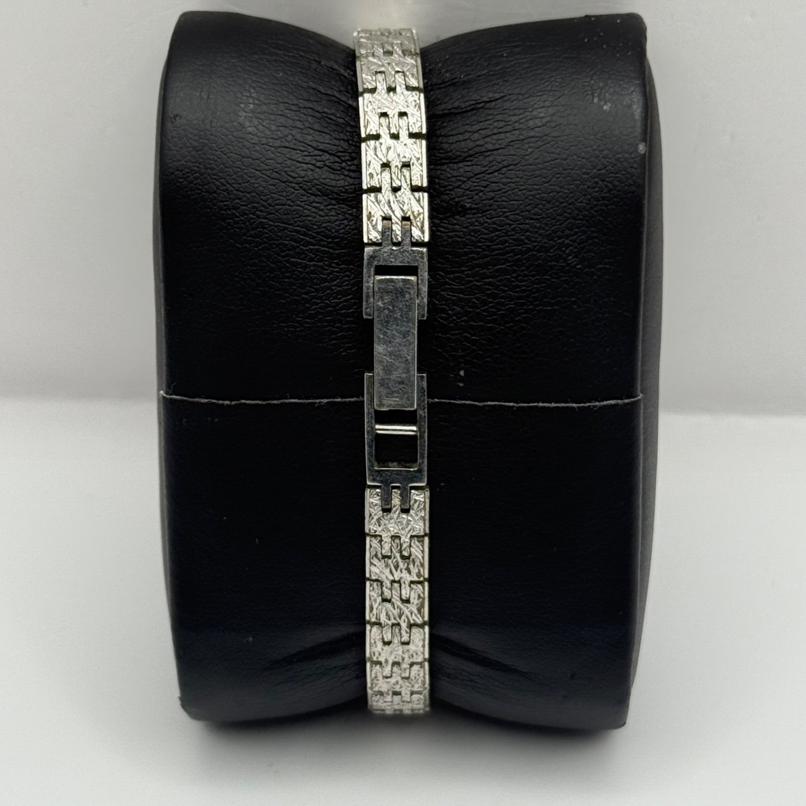 Vintage Rotary Ladies Watch Mechanical Working Keeping Time Swiss Made 14mm