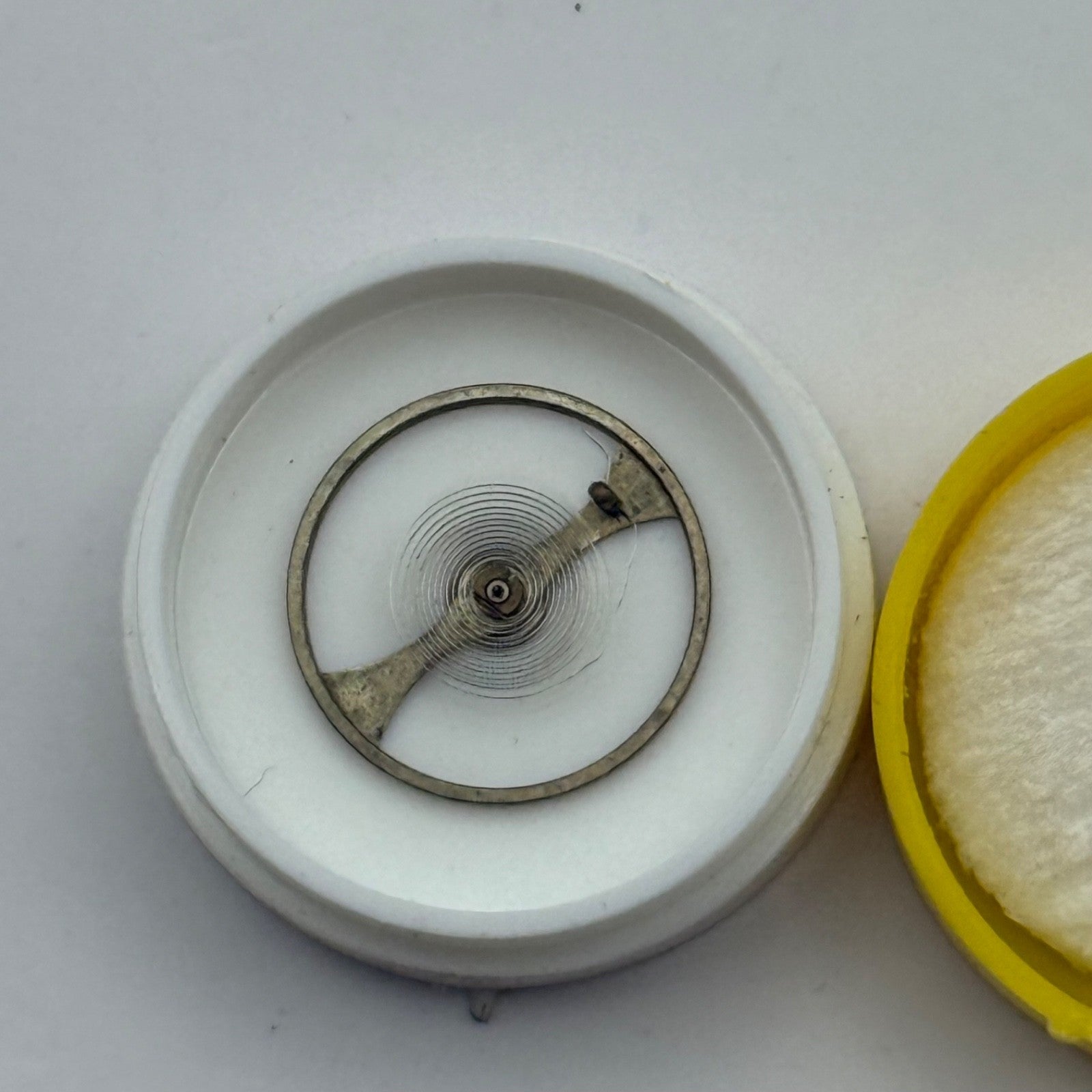 Oris 650 654 Balance Wheel Complete And Spring 11 1/2'''  Watch Movement Parts 