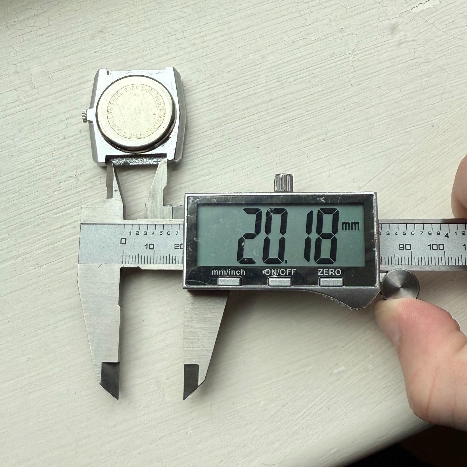 33mm Vintage Werax 17 Jewels 2009.n Shockproof Manual Wind Watch PARTS