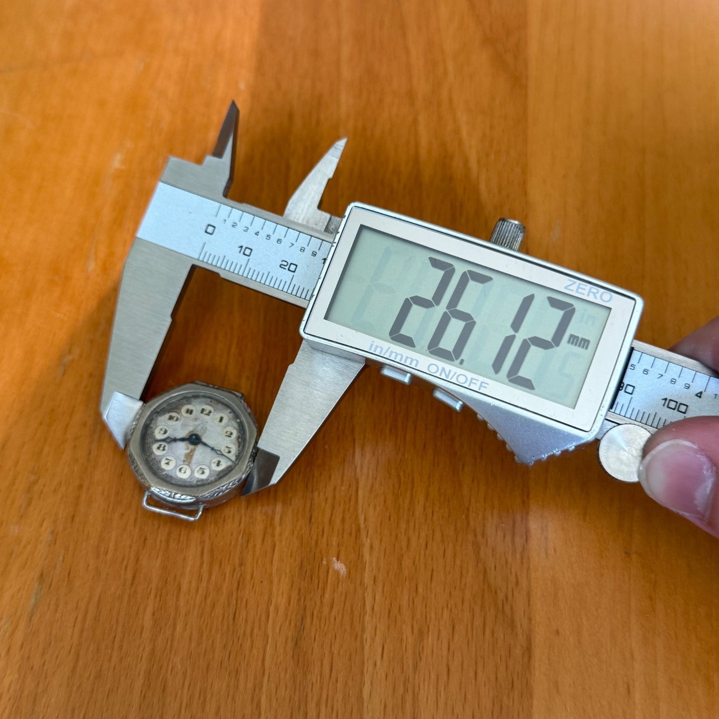 26mm Vintage Interesting Swiss Made Bullseye Manual Wind Watch PARTS / REPAIR