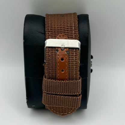 Xinew Men’s Quartz Chronograph Watch Calendar Dial Brown Strap Working 42mm