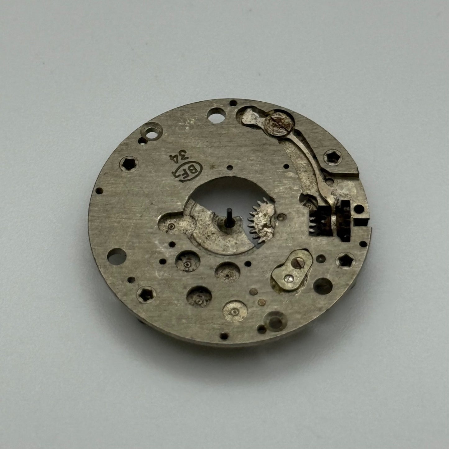 BFG 34 Watch Movement Manual Wind Vintage Swiss Partial Parts Or Repair 23.7mm
