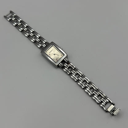 Hamnett Ladies Quartz Watch Butterfly Dial Silver Tone Bracelet Working 19mm