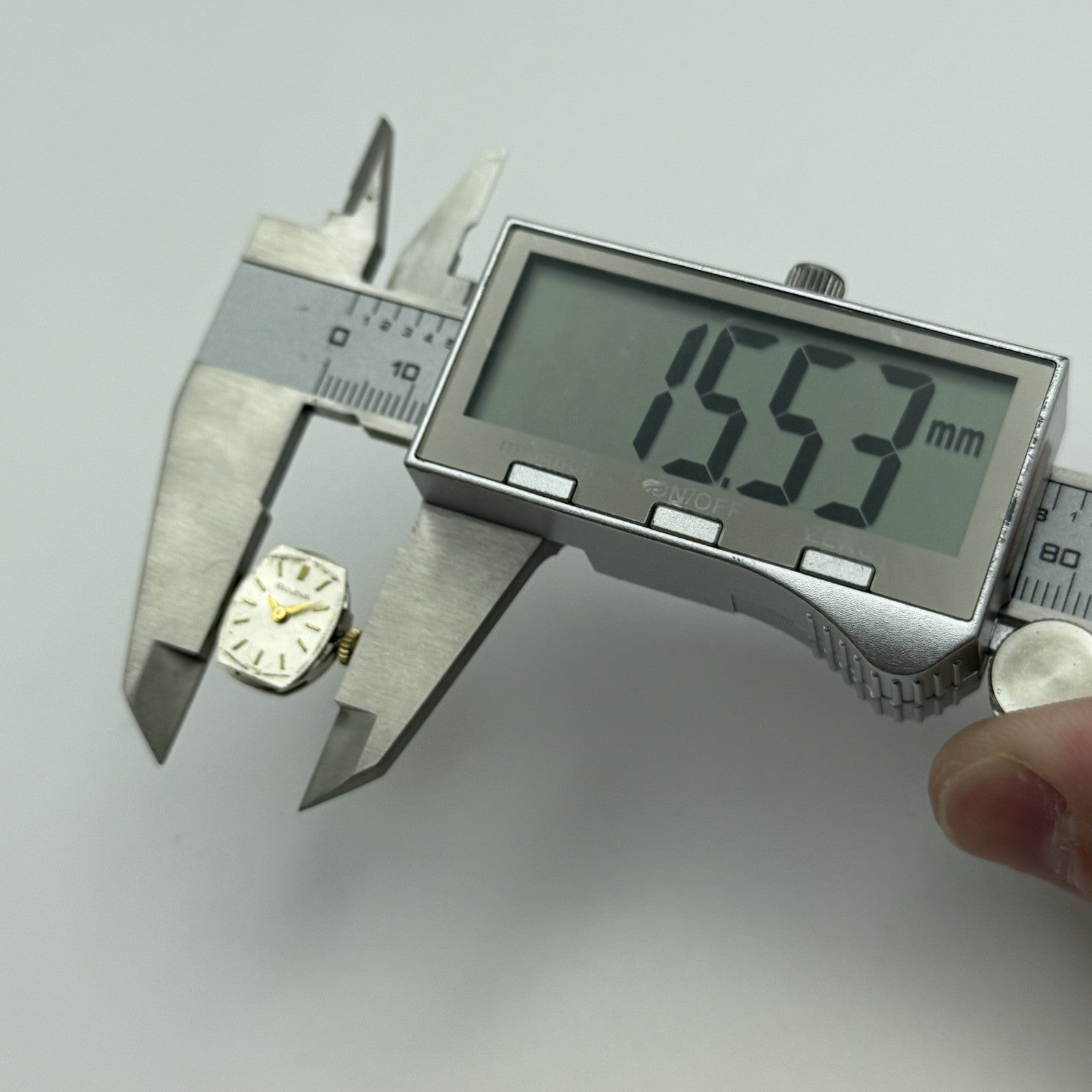 13.2mm Vintage Ladies Bulova 5BA Manual Wind Swiss Watch Movement PARTS REPAIR