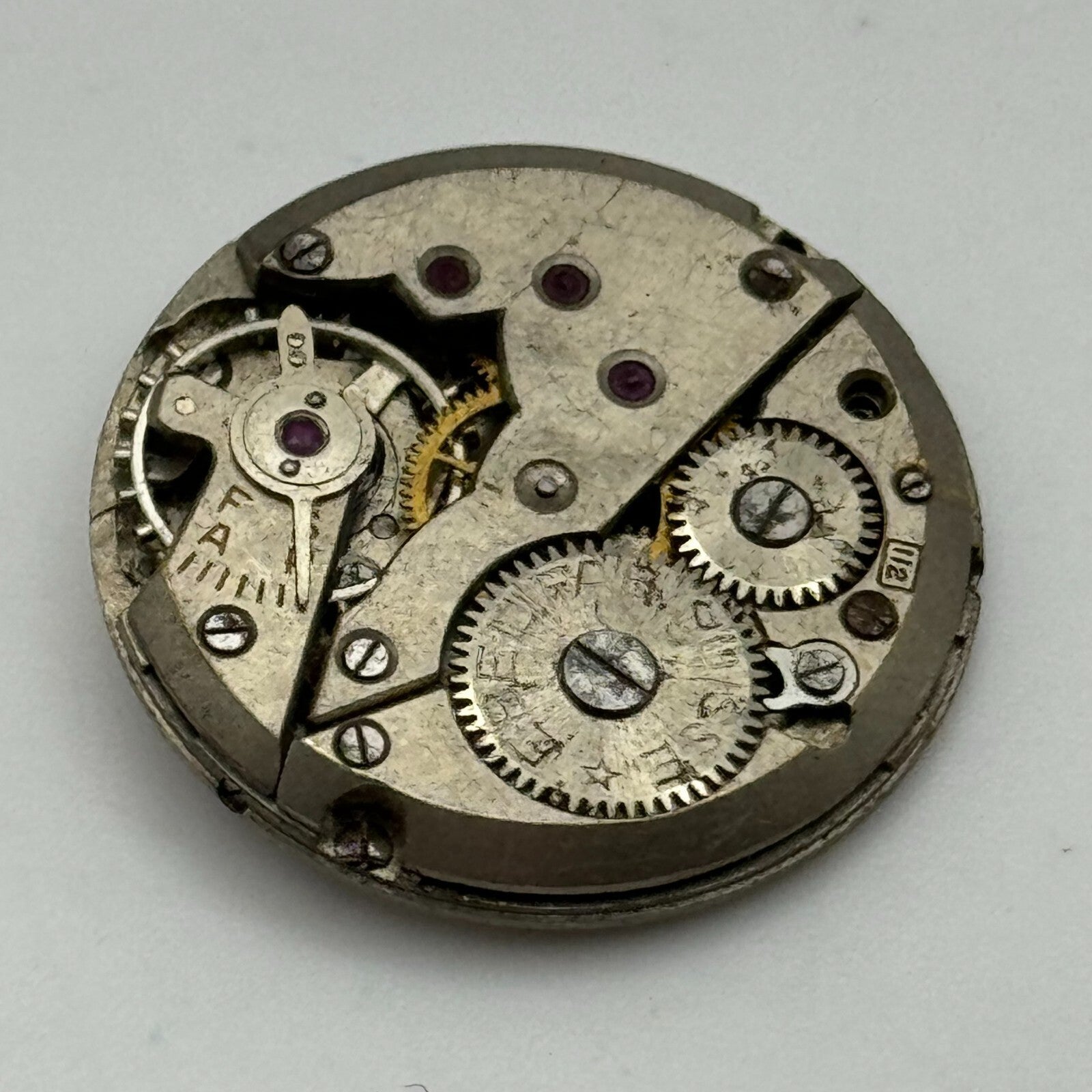 23.6mm Ebel Fab Suisse Cal 118 Manual Wind Swiss Watch Movement Vintage PARTS