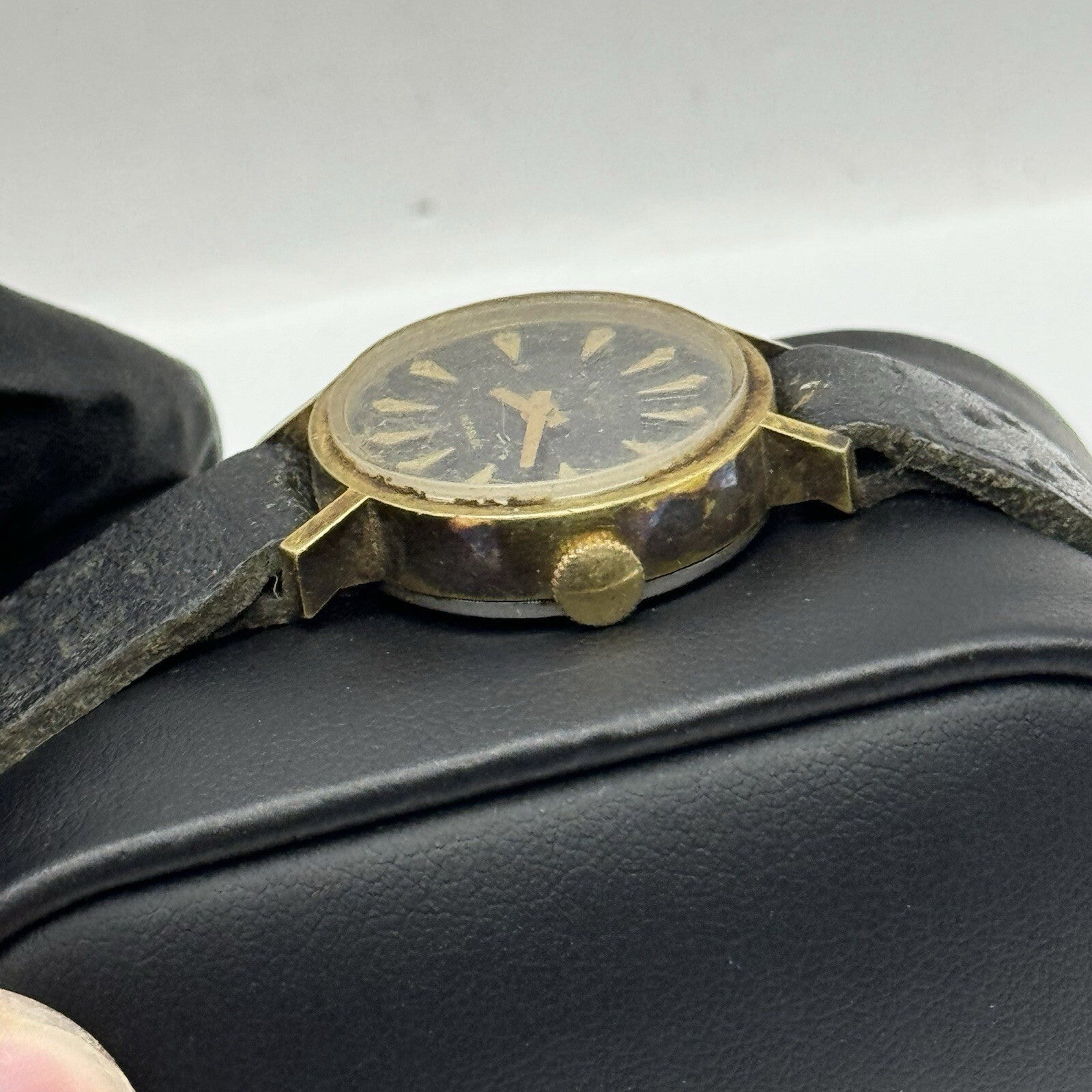 27mm Ladies Manual Wind Excalibur Black Dial Swiss Watch To Repair Non Working
