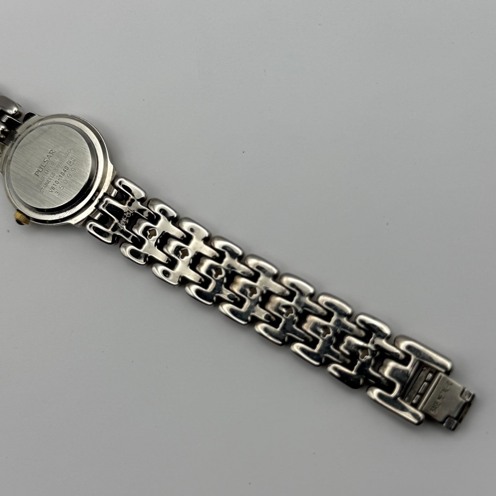 Pulsar Ladies Quartz Watch White Dial Two Tone Bracelet Japan Working 26mm