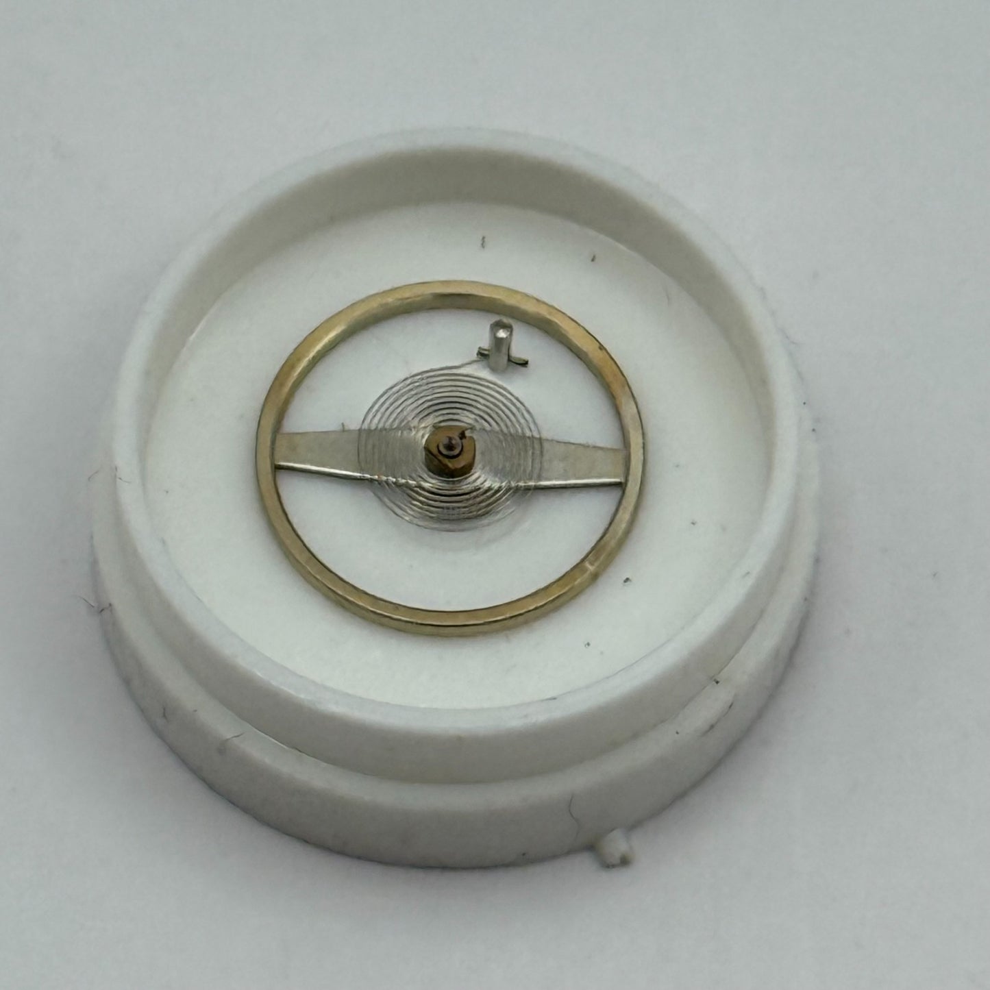 ST 1686 1786 Balance Wheel Complete And Spring 1115 M Watch Movement Parts NOS